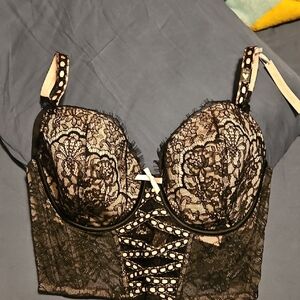 NWT Victoria Secret Black And Pink Lace Corset